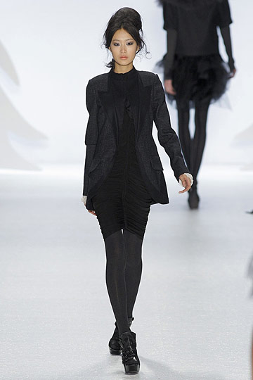 Vera Wang 10ﶬDƬ