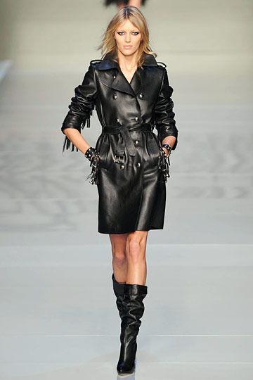 Blumarine 10ﶬDƬ