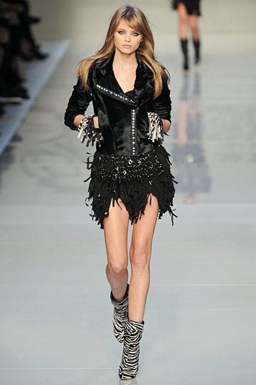 Blumarine 10ﶬDƬ