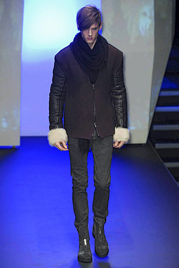 C N C by Costume National 10ﶬDƬ