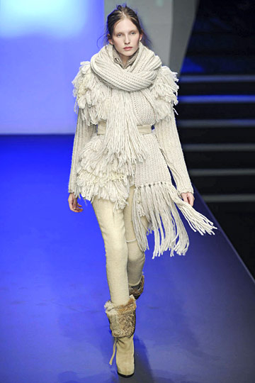 C N C by Costume National 10ﶬDƬ