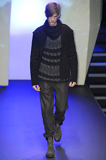 C N C by Costume National 10ﶬDƬ