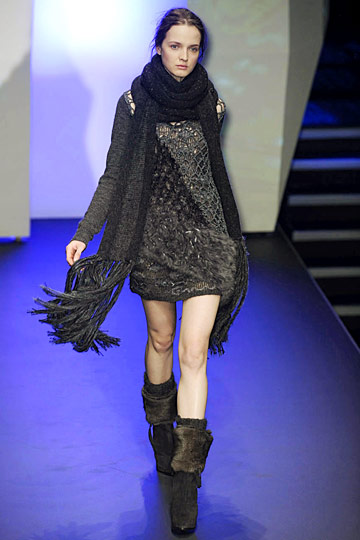 C N C by Costume National 10ﶬDƬ
