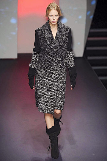 C N C by Costume National 10ﶬDƬ