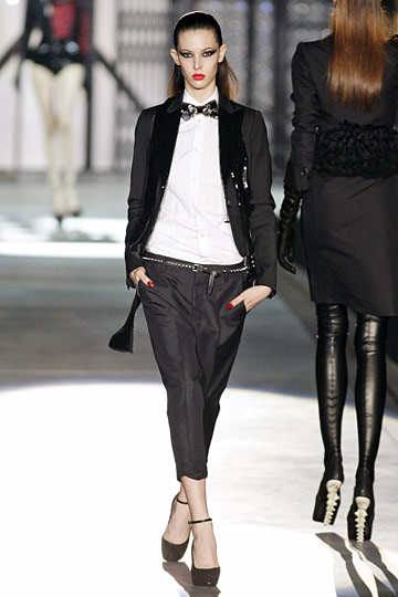 Dsquared 2 10ﶬDƬ
