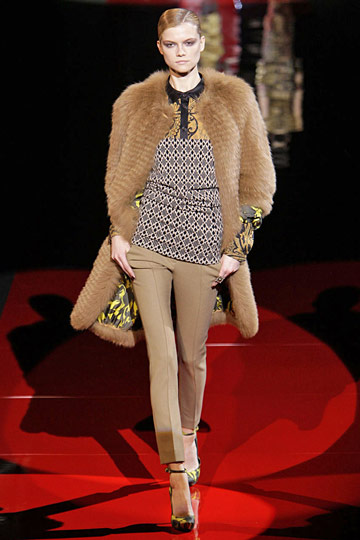 Etro 10ﶬDƬ