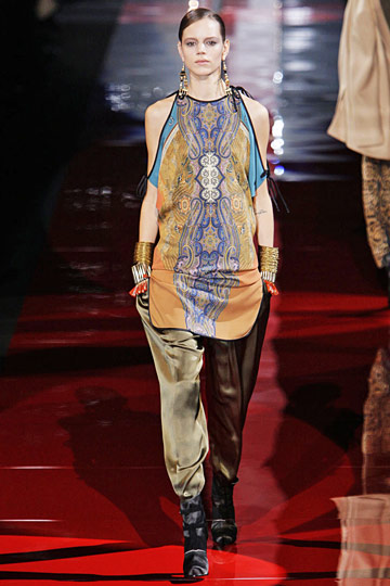 Etro 10ﶬDƬ