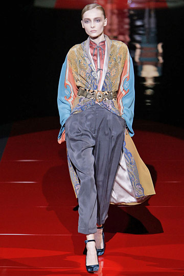 Etro 10ﶬDƬ