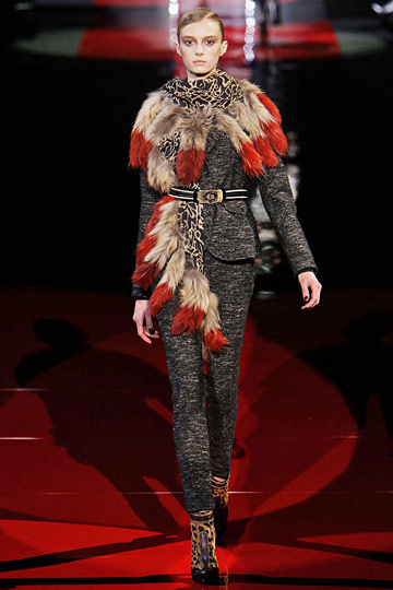 Etro 10ﶬDƬ