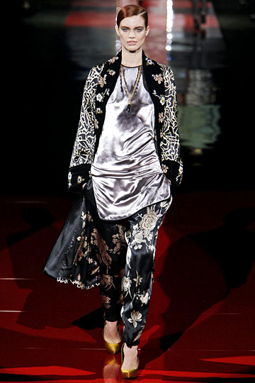 Etro 10ﶬDƬ