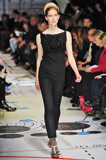 Prada 10ﶬDƬ