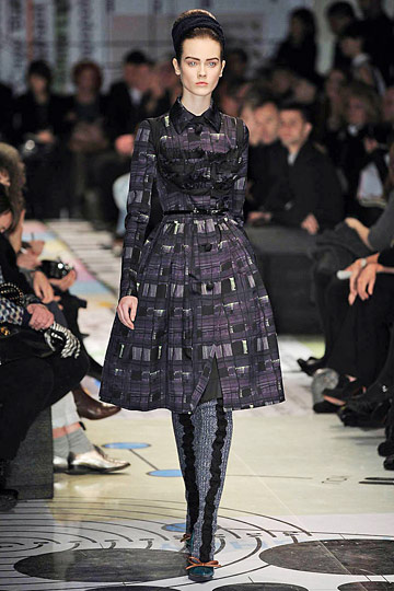 Prada 10ﶬDƬ