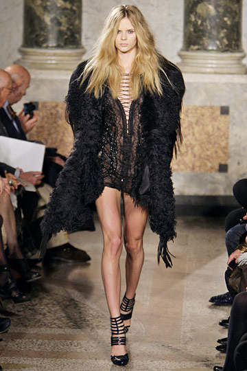 Pucci 10ﶬDƬ