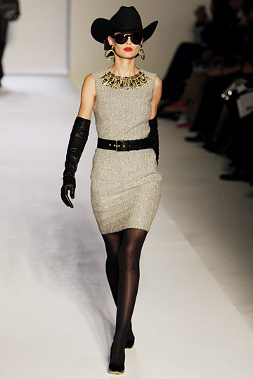 Moschino 10ﶬDƬ