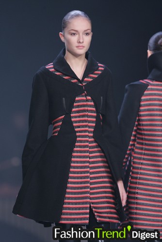 Hussein Chalayan 07ﶬDƬ