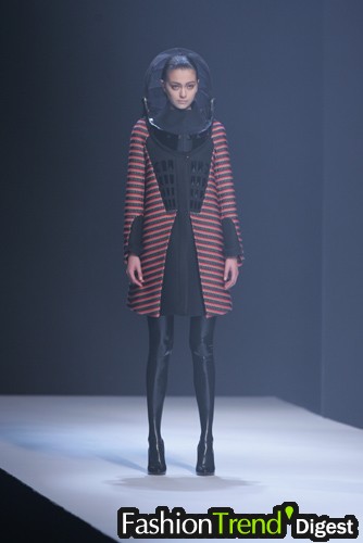 Hussein Chalayan 07ﶬDƬ