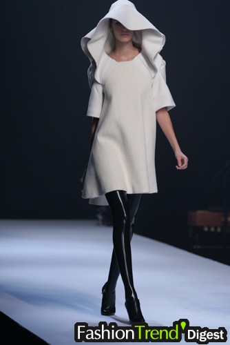 Hussein Chalayan 07ﶬDƬ