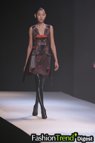 Hussein Chalayan 07ﶬDƬ