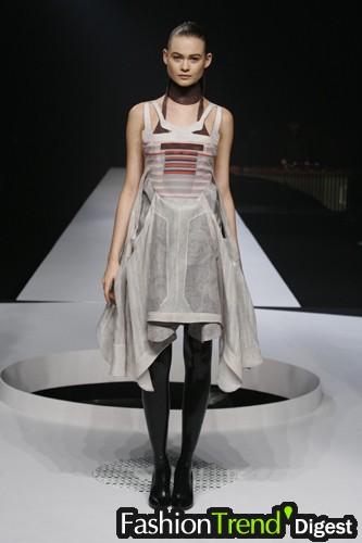 Hussein Chalayan 07ﶬDƬ