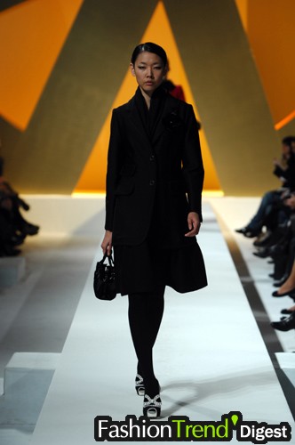 Moschino 07ﶬDƬ