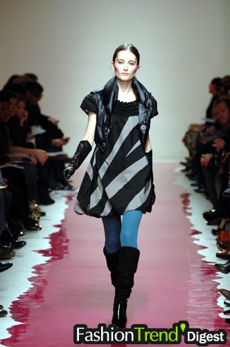 Moschino - Cheap & Chic 07ﶬDƬ