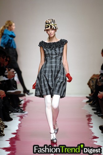 Moschino - Cheap & Chic 07ﶬDƬ