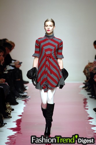 Moschino - Cheap & Chic 07ﶬDƬ