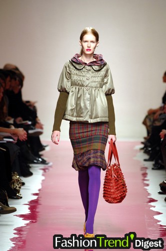 Moschino - Cheap & Chic 07ﶬDƬ