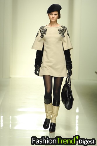 Pollini By Rifat Ozbek 07ﶬDƬ
