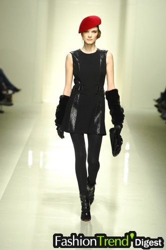 Pollini By Rifat Ozbek 07ﶬDƬ