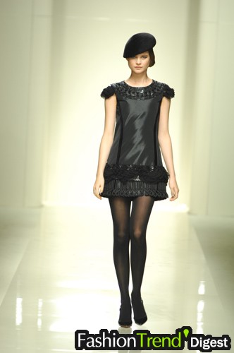 Pollini By Rifat Ozbek 07ﶬDƬ