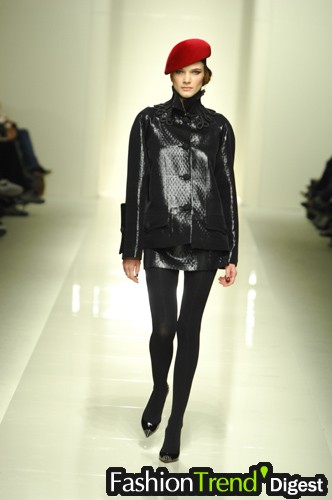 Pollini By Rifat Ozbek 07ﶬDƬ
