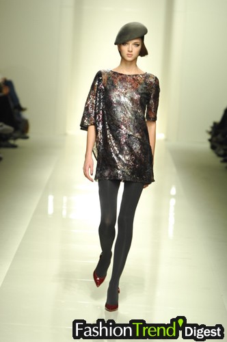 Pollini By Rifat Ozbek 07ﶬDƬ