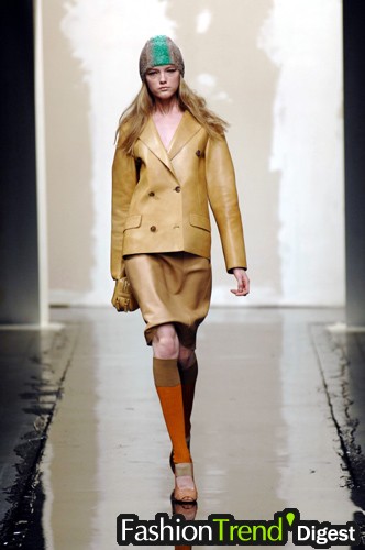 Prada 07ﶬDƬ