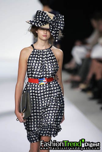 Marc by Marc Jacobs 08ĸDƬ