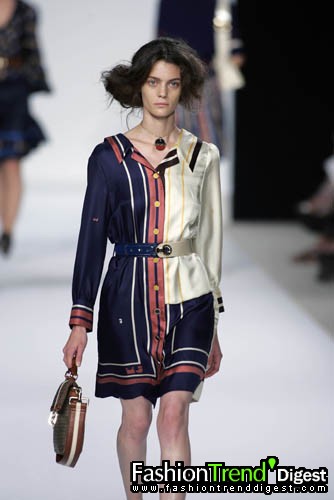 Marc by Marc Jacobs 08ĸDƬ