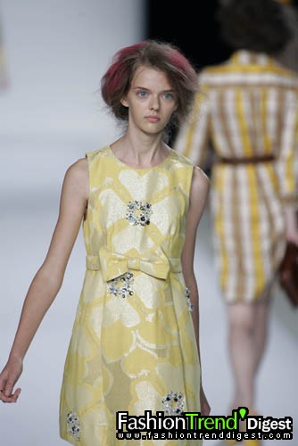 Marc by Marc Jacobs 08ĸDƬ