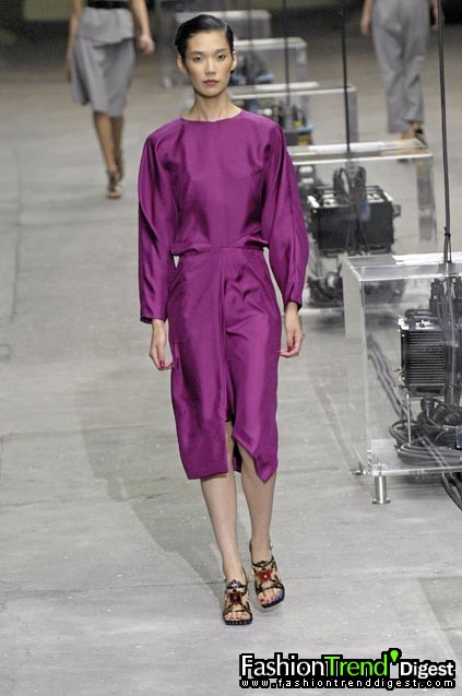 Yves Saint Laurent 08ĸDƬ