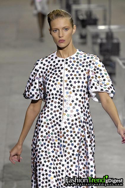 Yves Saint Laurent 08ĸDƬ