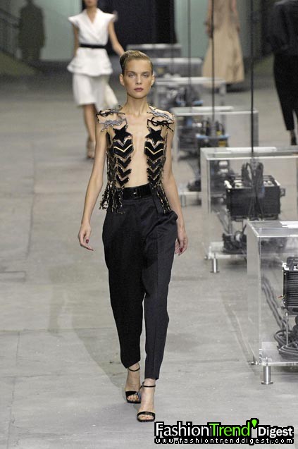 Yves Saint Laurent 08ĸDƬ