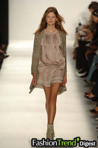 Bcbg MaxAzria 07ĸDƬ