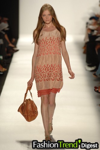 Bcbg MaxAzria 07ĸDƬ
