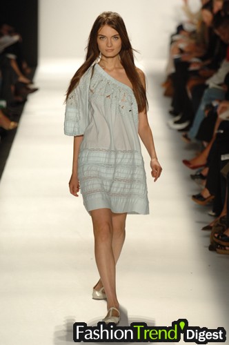Bcbg MaxAzria 07ĸDƬ
