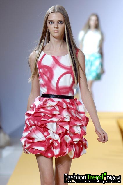 Moschino - Cheap & Chic 08ĸDƬ