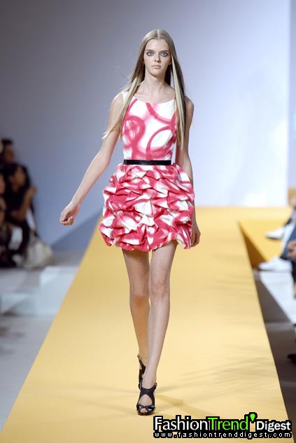Moschino - Cheap & Chic 08ĸDƬ