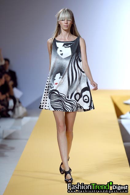 Moschino - Cheap & Chic 08ĸDƬ