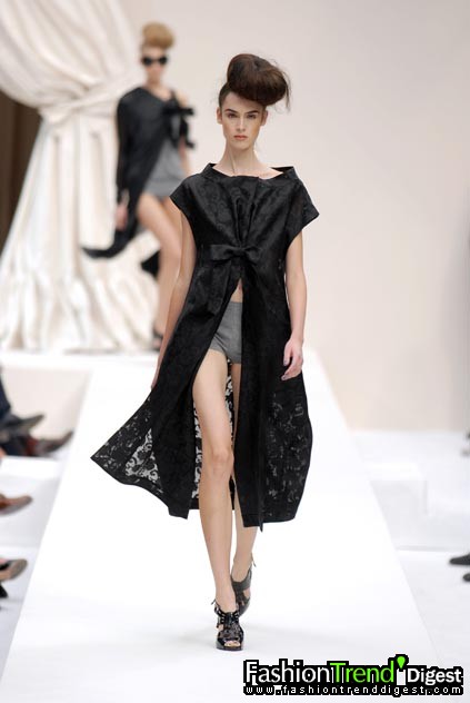 Moschino 08ĸDƬ