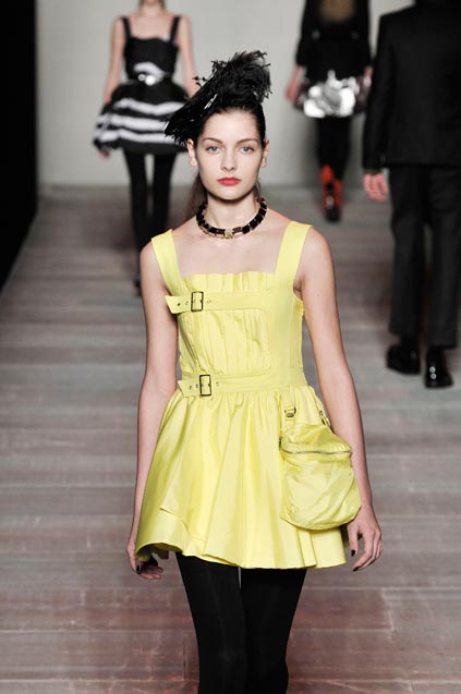 Marc by Marc Jacobs 08ﶬDƬ
