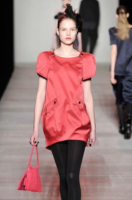 Marc by Marc Jacobs 08ﶬDƬ