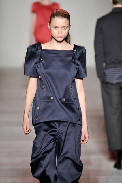 Marc by Marc Jacobs 08ﶬDƬ
